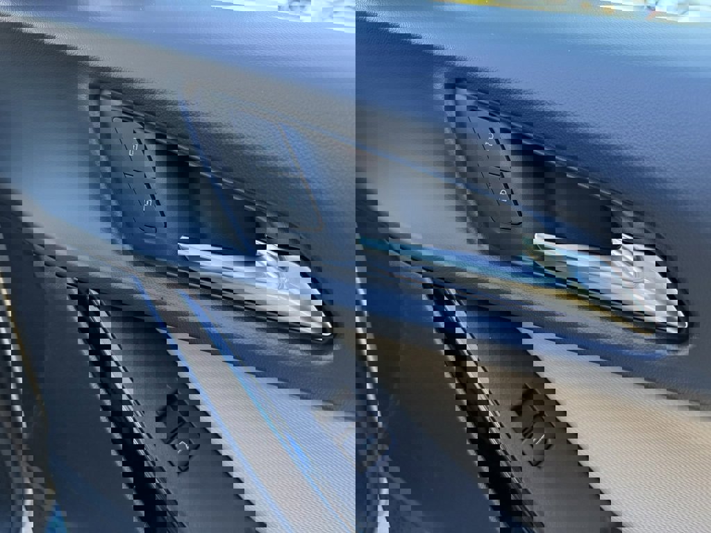 New 2026 Chevrolet Equinox ACTIV w/ Convenience Package III image 60