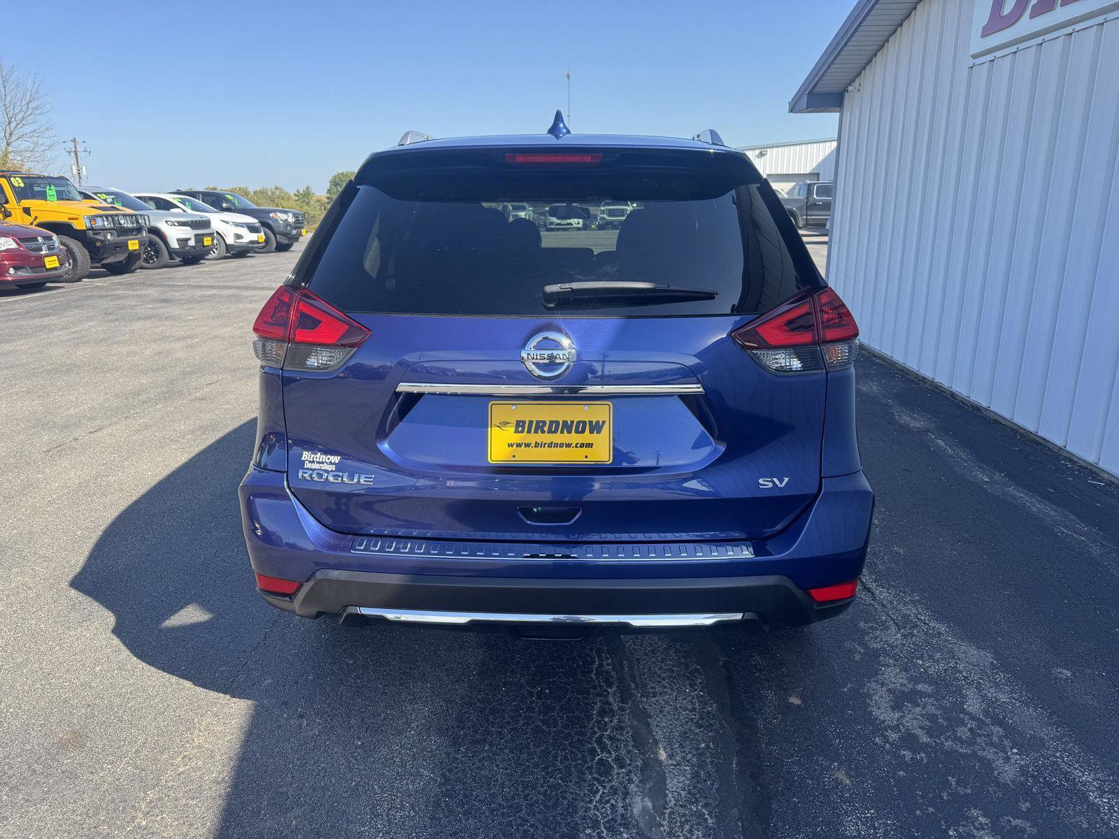 Used 2018 Nissan Rogue SV image 6