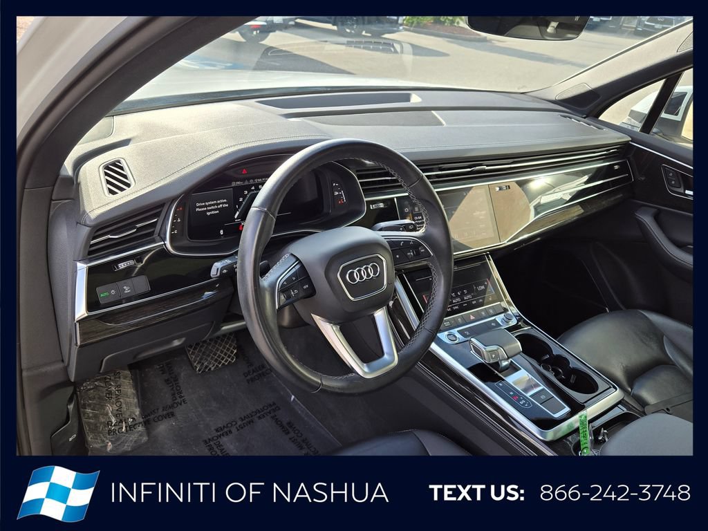 Used 2025 Audi Q7 3.0T Premium Plus AWD/4WD image 5