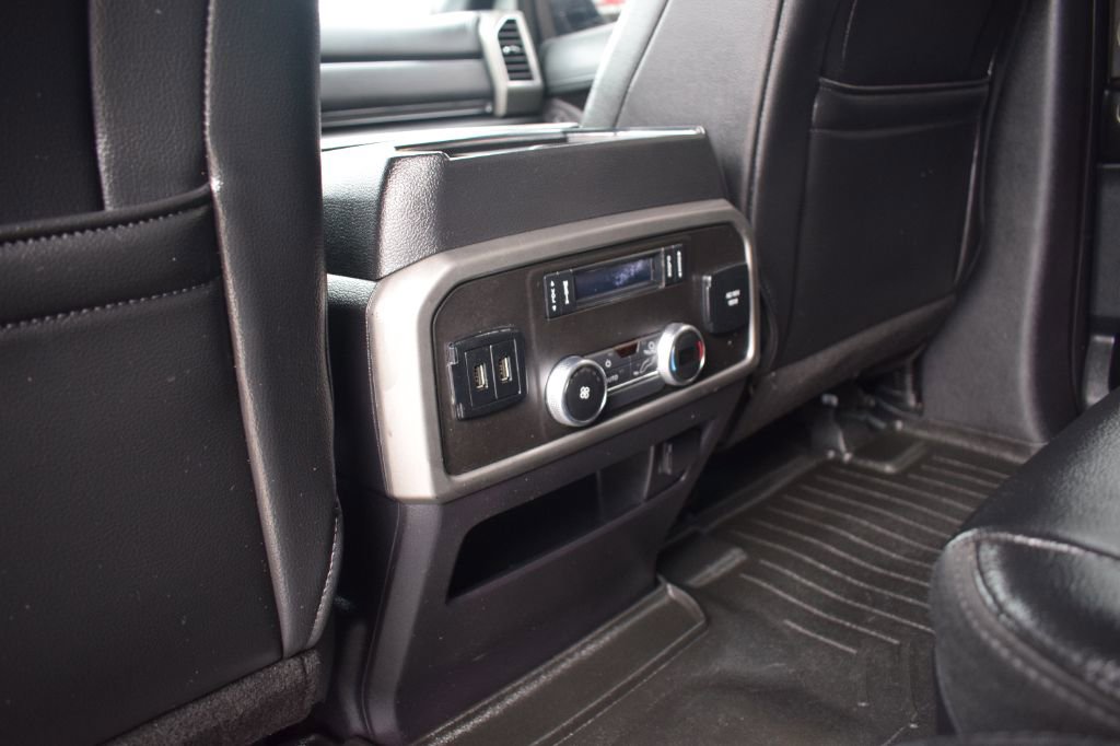 Used 2018 Ford Expedition XLT w/ Equipment Group 202A image 11