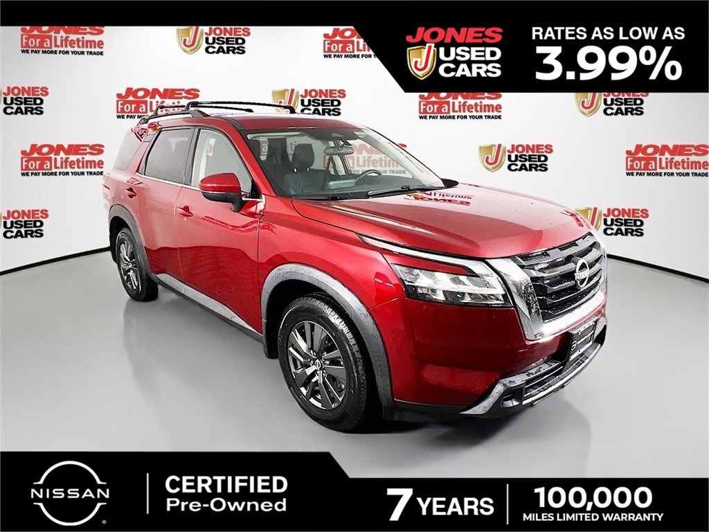 Certified 2022 Nissan Pathfinder SV