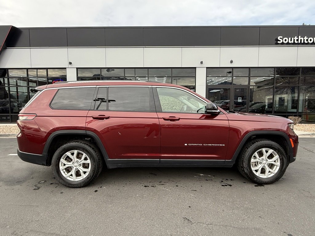 Used 2023 Jeep Grand Cherokee L Limited image 8