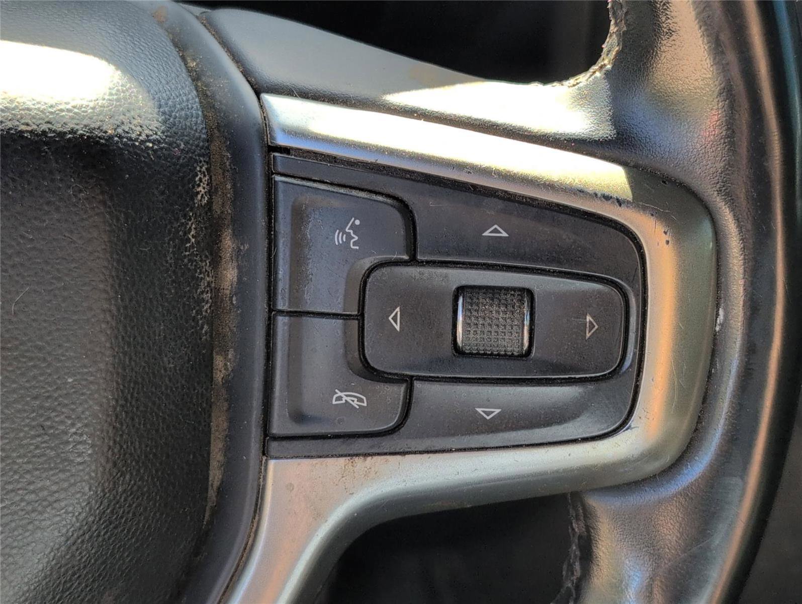 Used 2023 Chevrolet Silverado 2500 LT w/ Convenience Package image 21