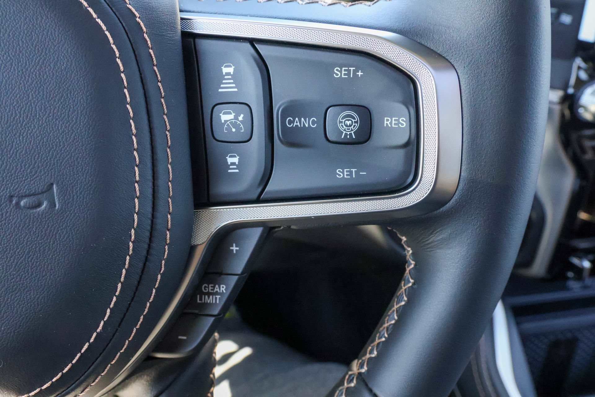 New 2026 RAM 1500 Tungsten AWD/4WD image 29