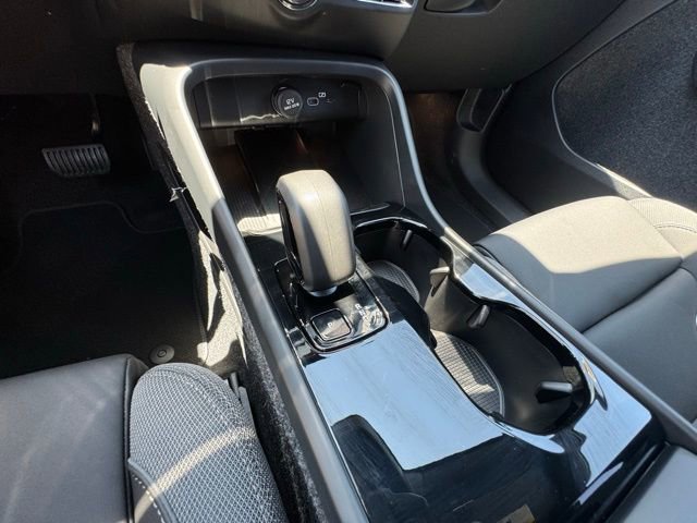 New 2025 Volvo EX40 Core w/ Climate Package AWD/4WD image 25