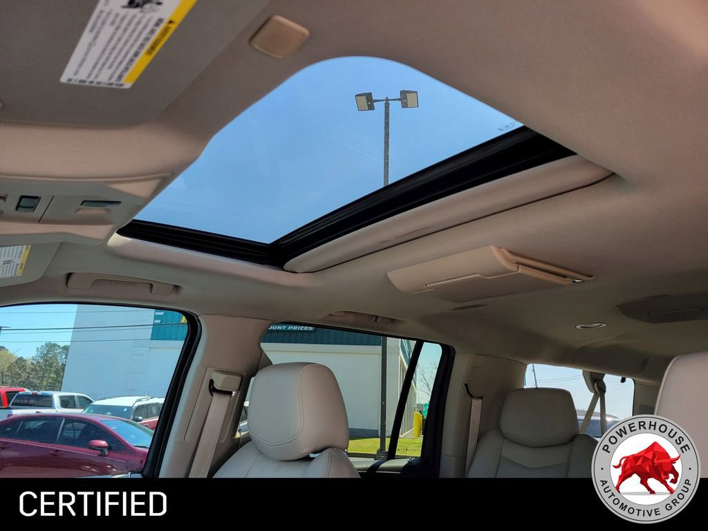Used 2019 Cadillac Escalade ESV Premium Luxury image 26