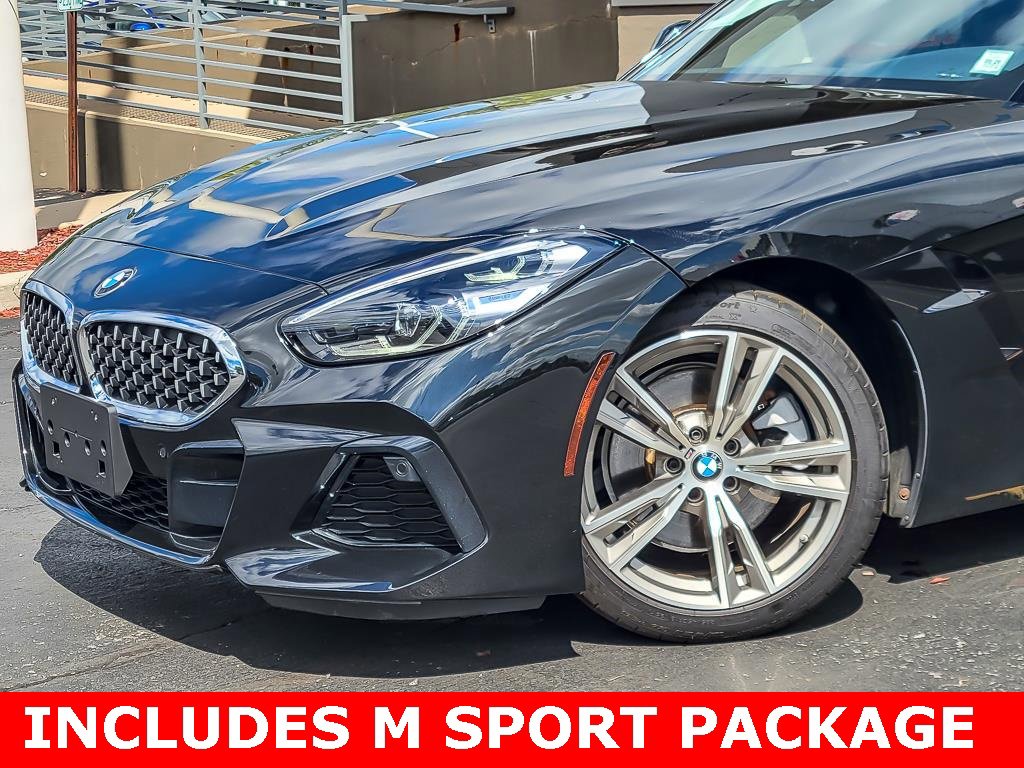 Used 2022 BMW Z4 sDrive30i w/ M Sport Package image 2