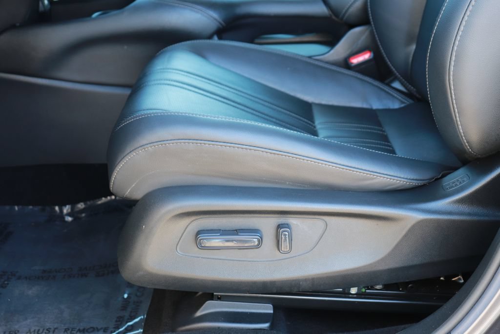 Used 2024 Honda HR-V EX-L image 10