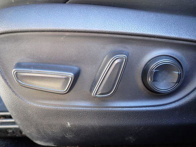 Certified 2019 Toyota RAV4 XSE image 22