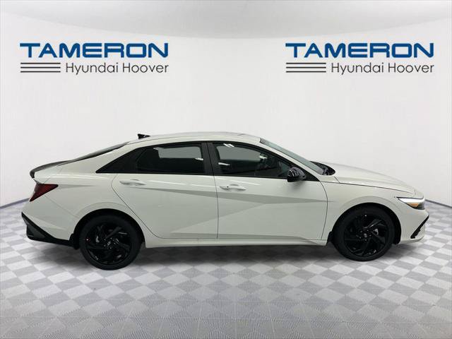 New 2026 Hyundai Elantra SEL Sport FWD image 6