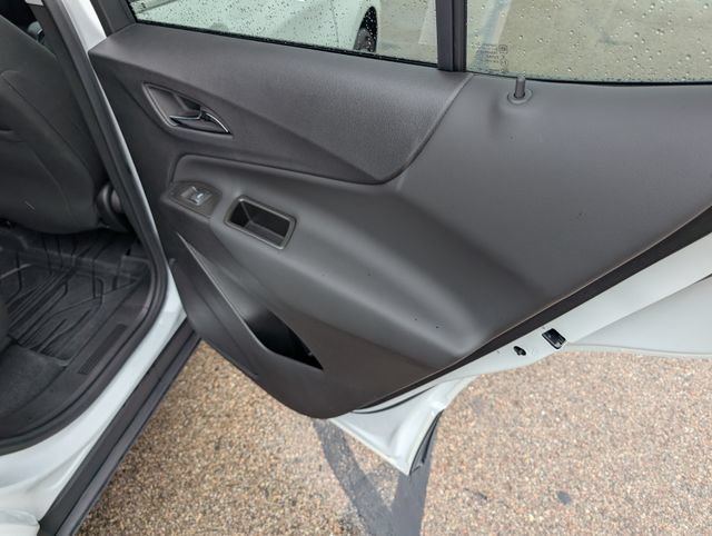 Used 2024 Chevrolet Equinox LT w/ LPO, Floor Liner Package AWD/4WD image 6