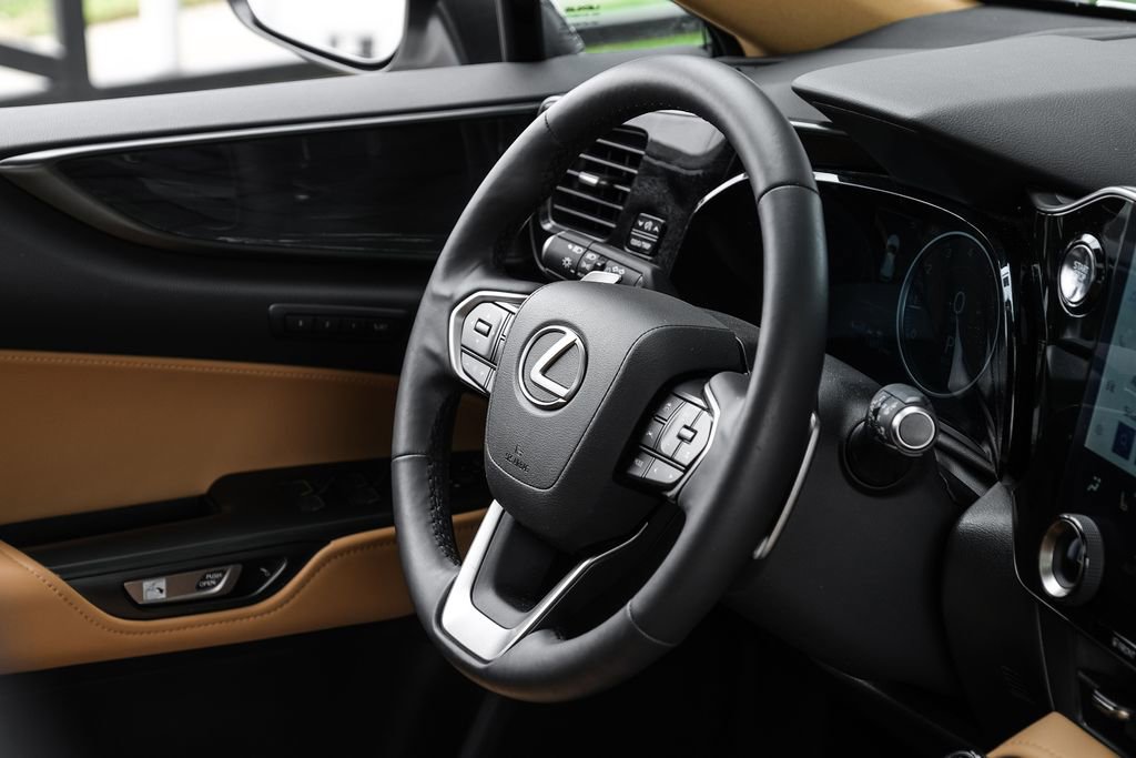 Used 2024 Lexus NX 350 AWD image 25