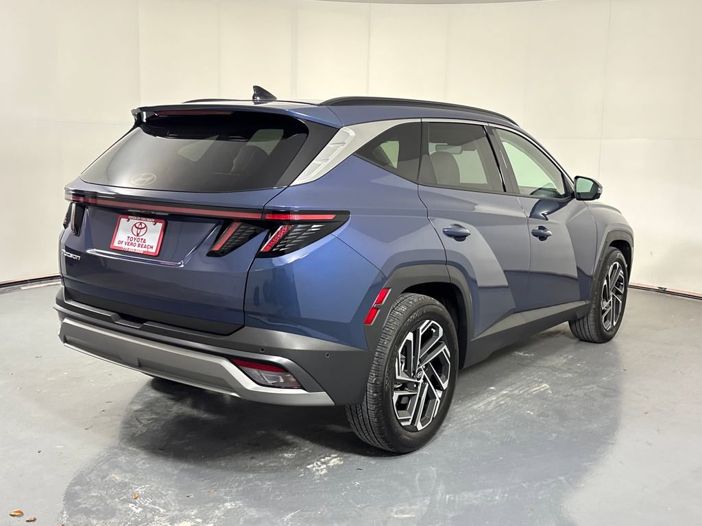 Used 2025 Hyundai Tucson Limited image 6