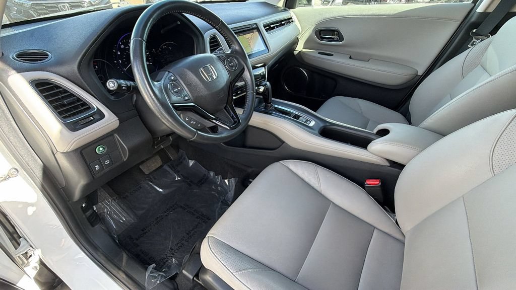 Used 2018 Honda HR-V EX-L image 10