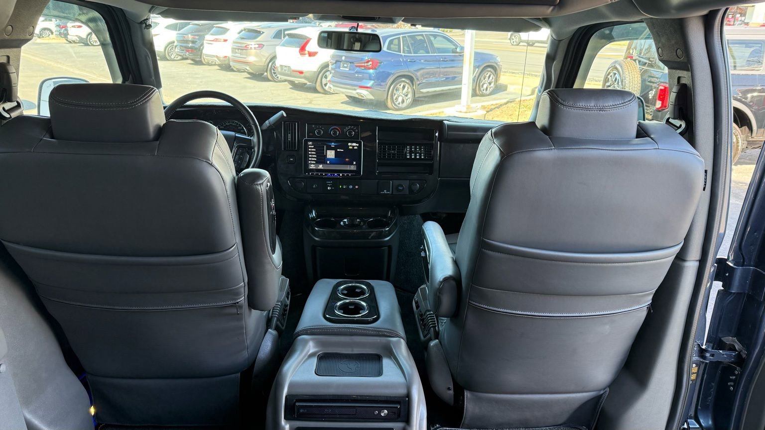 Used 2023 Chevrolet Express 2500 image 15