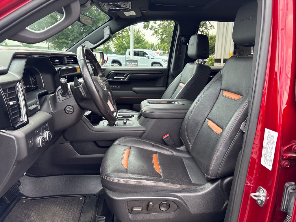 Certified 2022 GMC Sierra 1500 AT4 w/ AT4 Premium Package AWD/4WD image 13