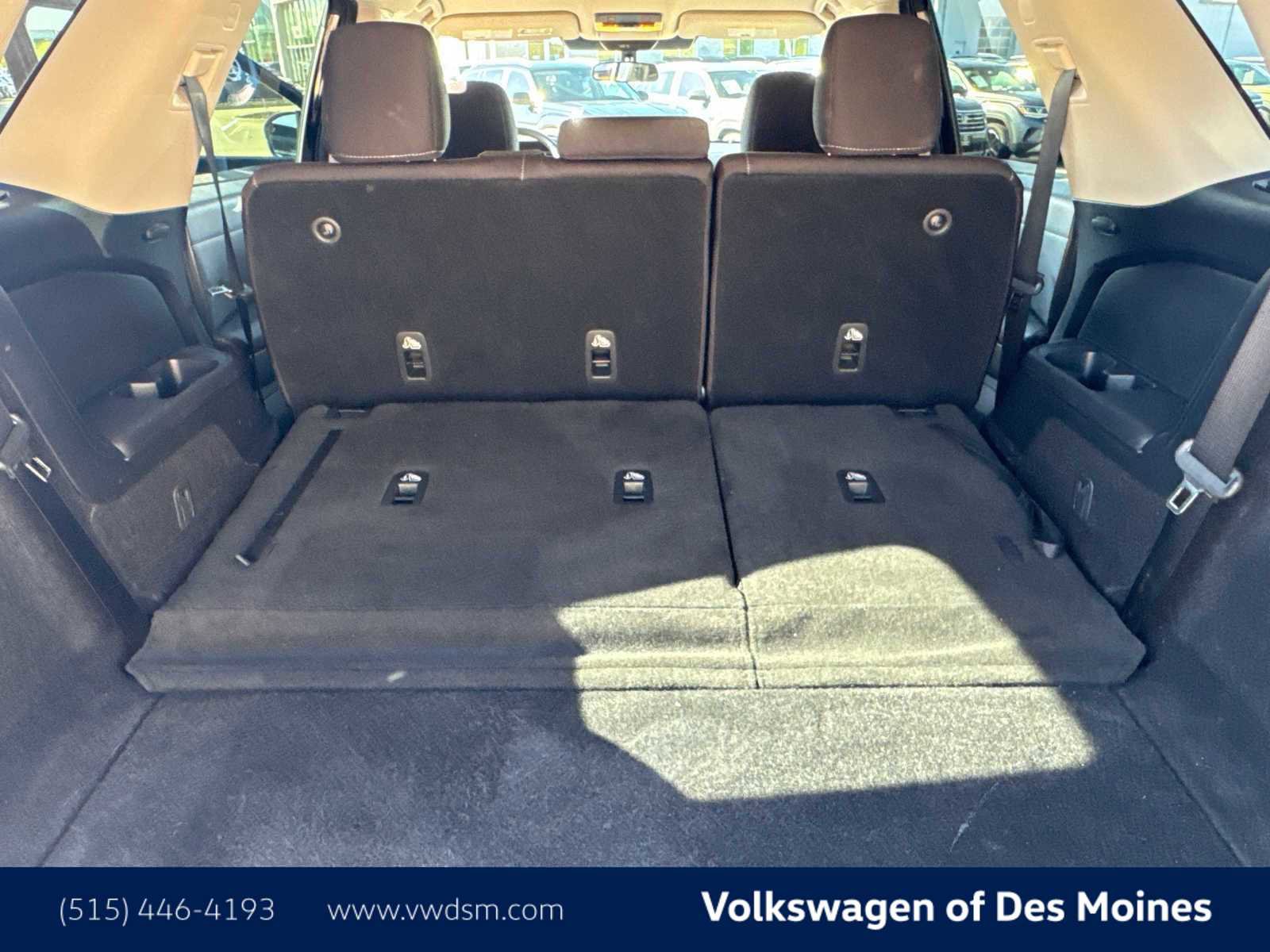 Used 2025 Nissan Pathfinder SV image 19