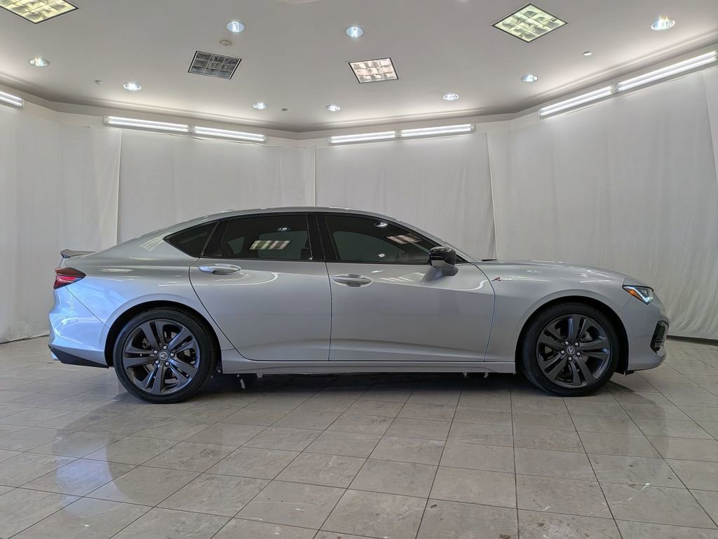 Used 2022 Acura TLX w/ A-SPEC Pkg image 11