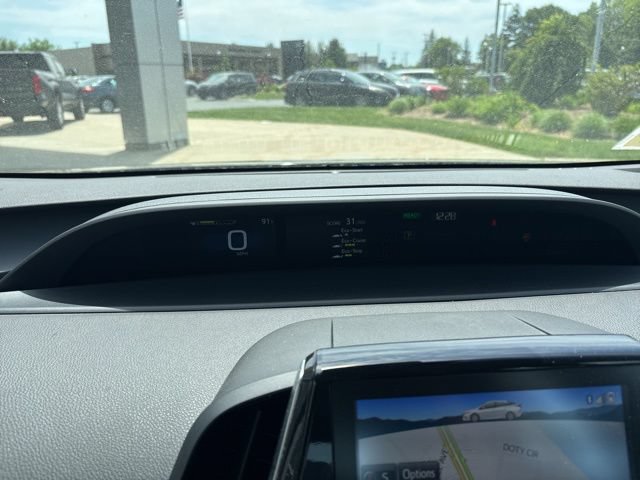 Used 2022 Toyota Prius Prime XLE FWD image 13