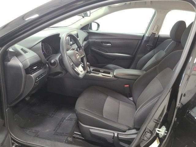 Used 2024 Nissan Sentra SV FWD image 16