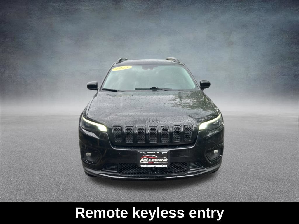 Used 2023 Jeep Cherokee Altitude Lux w/ Elite Group AWD/4WD image 10