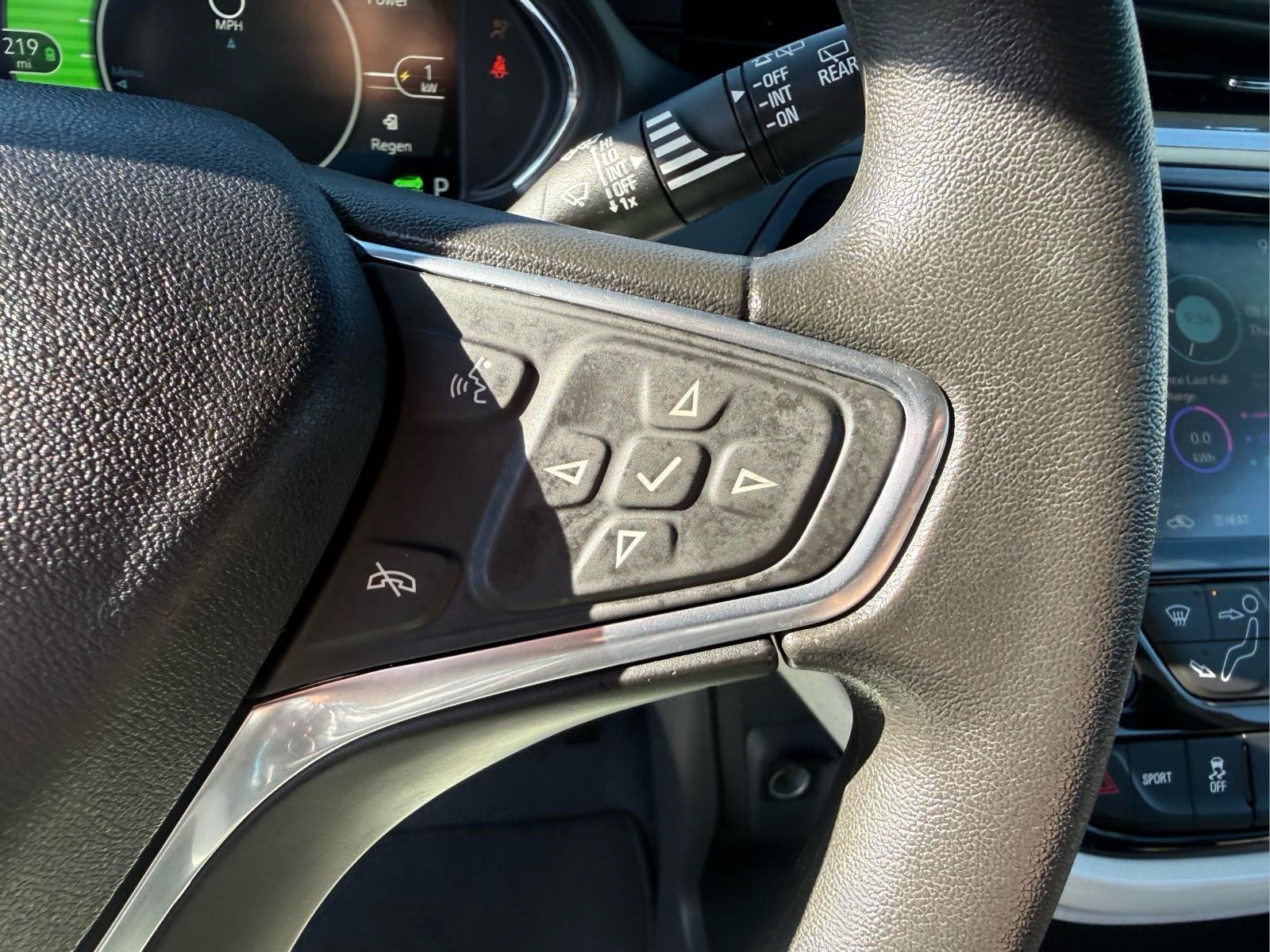 Used 2019 Chevrolet Bolt LT FWD image 28