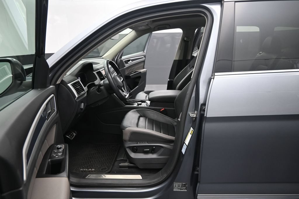Used 2021 Volkswagen Atlas SEL Premium w/ MDO Package (Bench Seat) AWD/4WD image 10