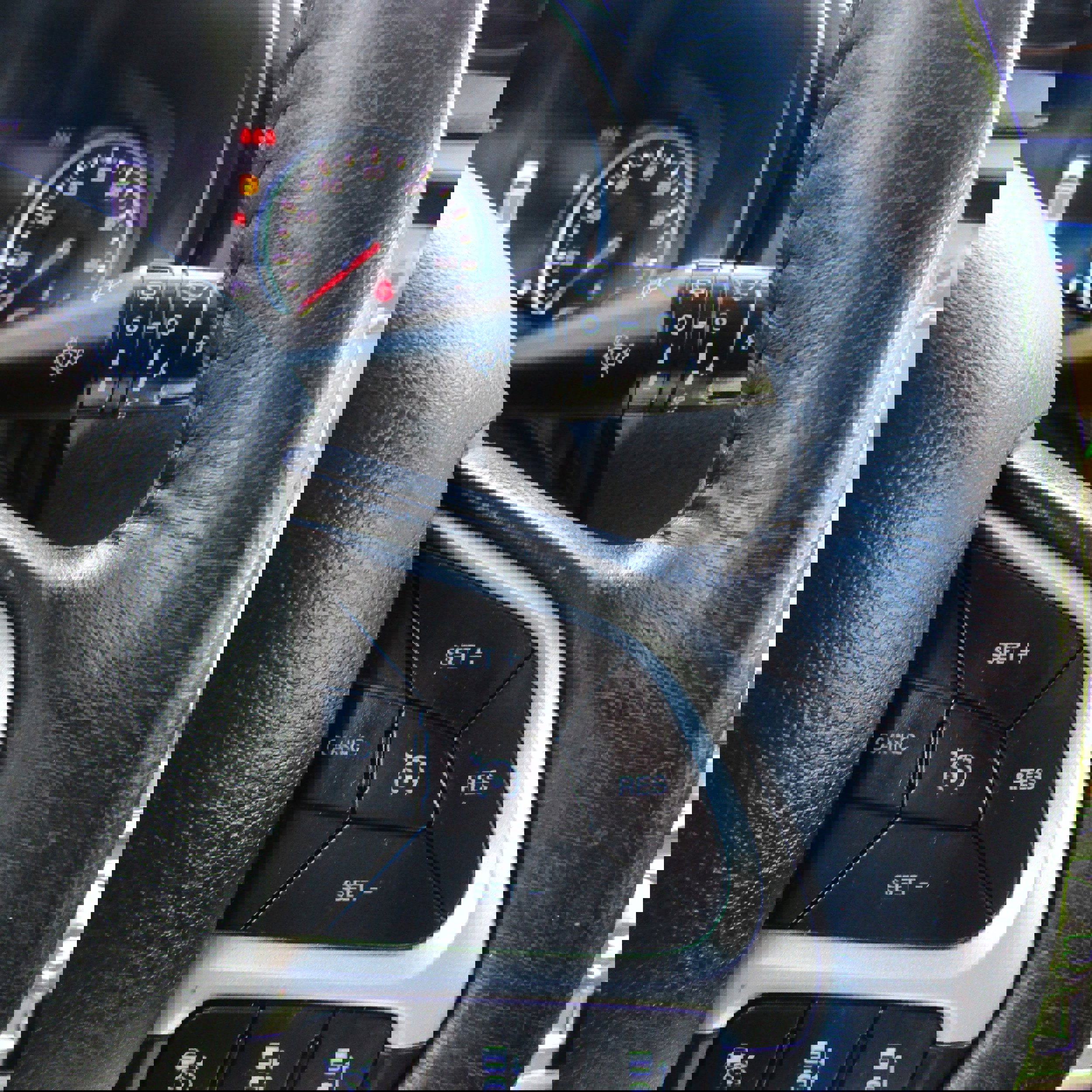 Used 2019 Jeep Renegade Latitude w/ UConnect 8.4 Nav Group image 25