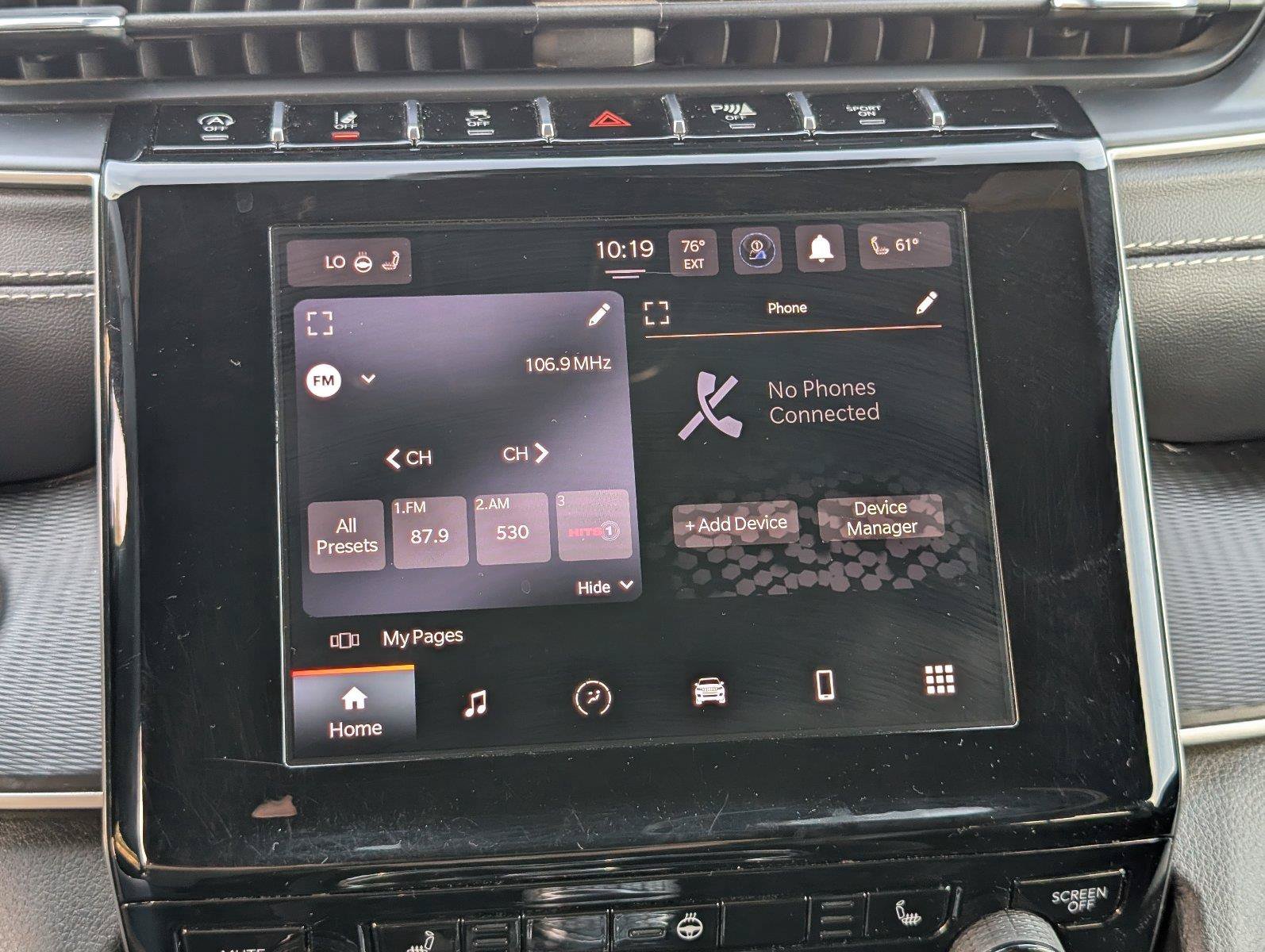 Used 2025 Jeep Grand Cherokee L Altitude RWD image 23