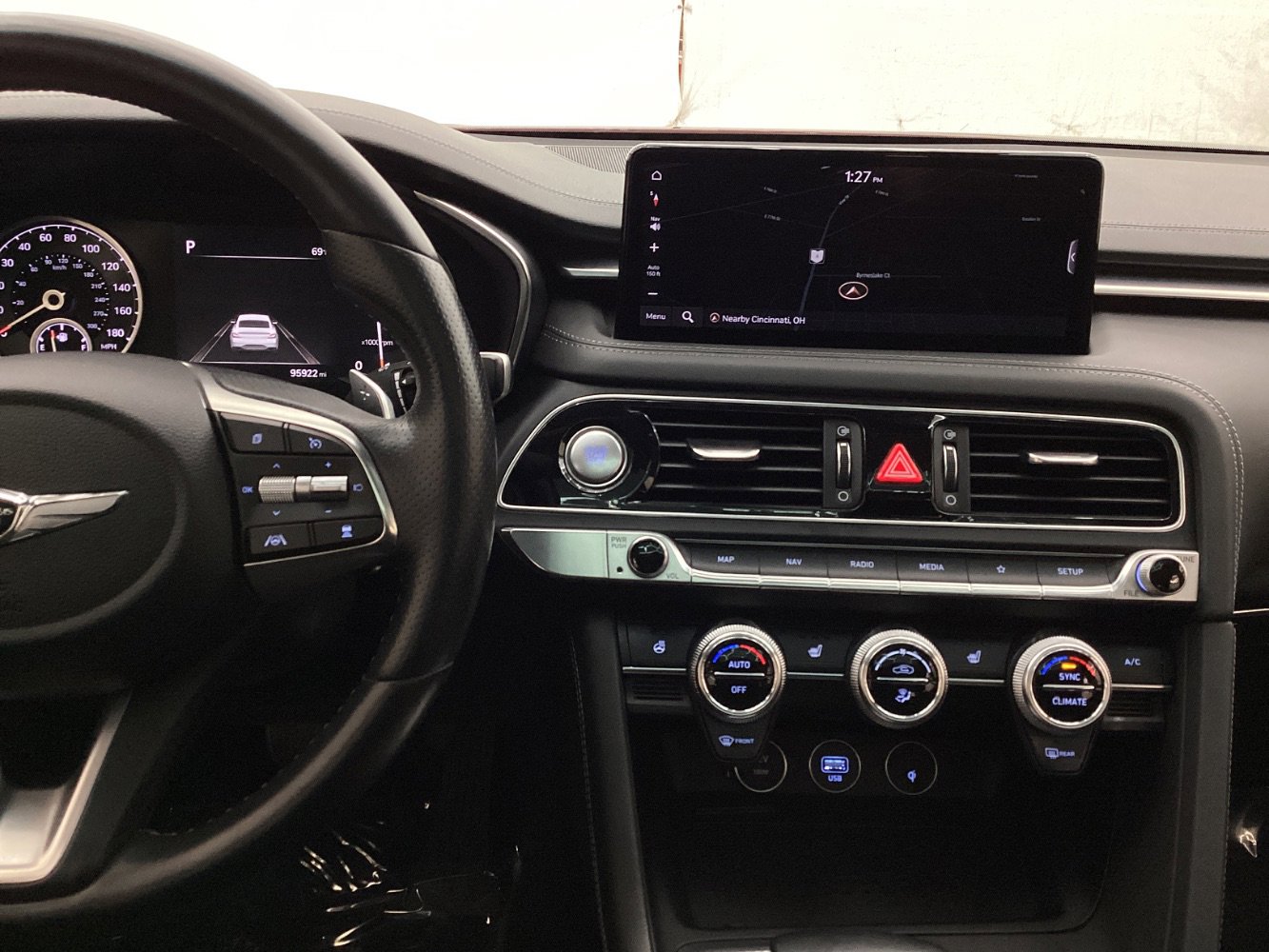 Used 2022 Genesis G70 2.0T w/ Prestige Package image 33