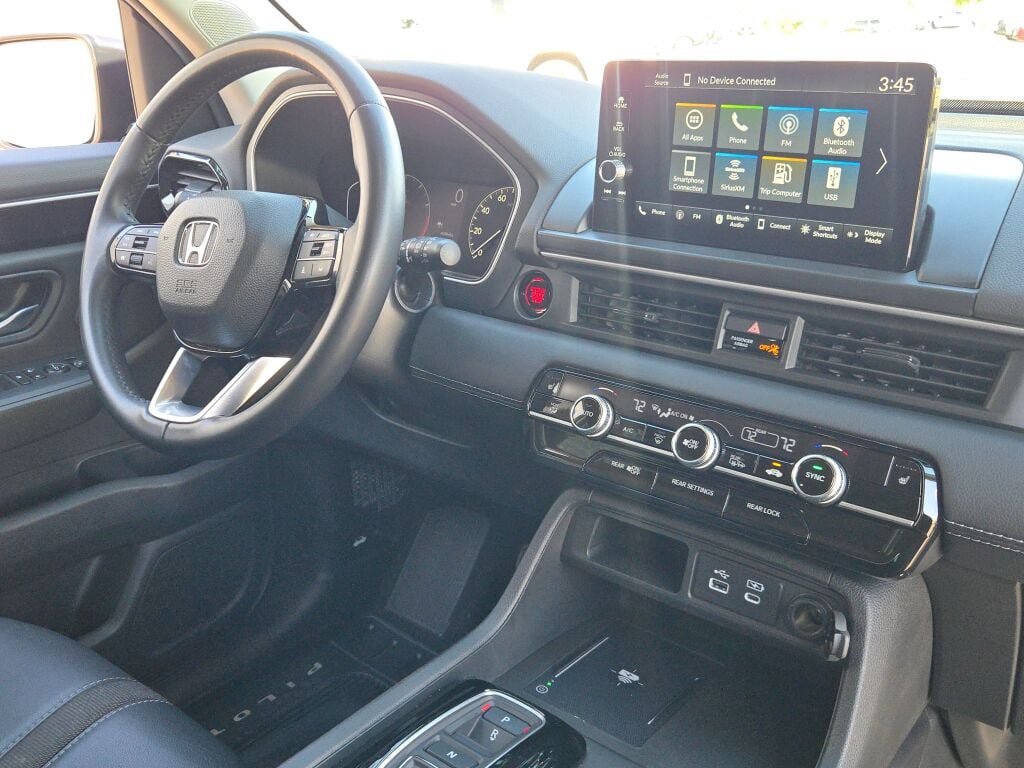 Used 2025 Honda Pilot EX-L image 9