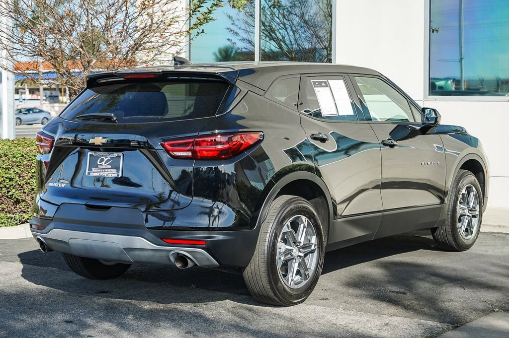 Used 2025 Chevrolet Blazer LT image 6