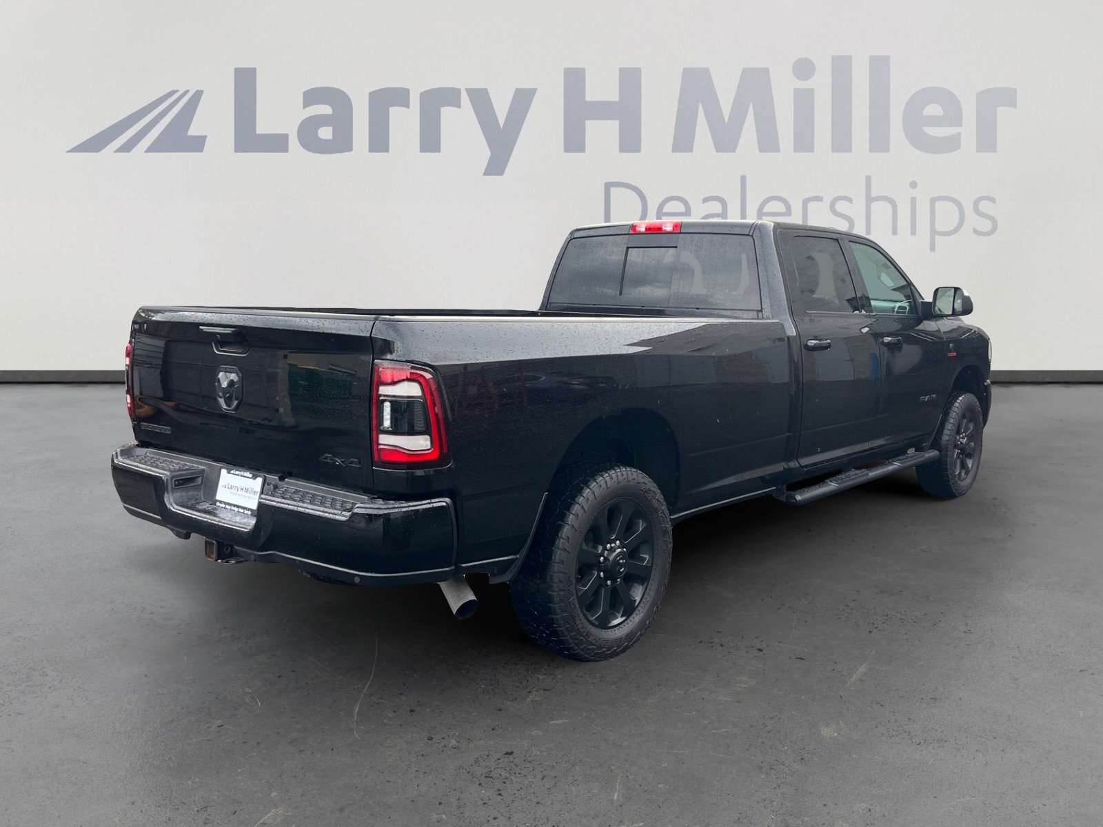 Used 2020 RAM 3500 Big Horn w/ Level 2 Equipment Group image 5