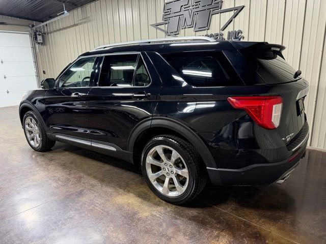 Used 2020 Ford Explorer Platinum w/ Premium Technology Package image 5