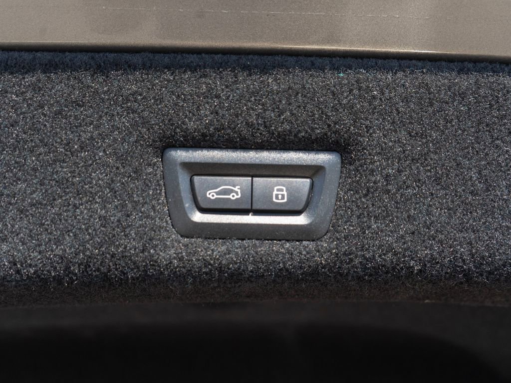 Used 2025 BMW 740i 740i image 34