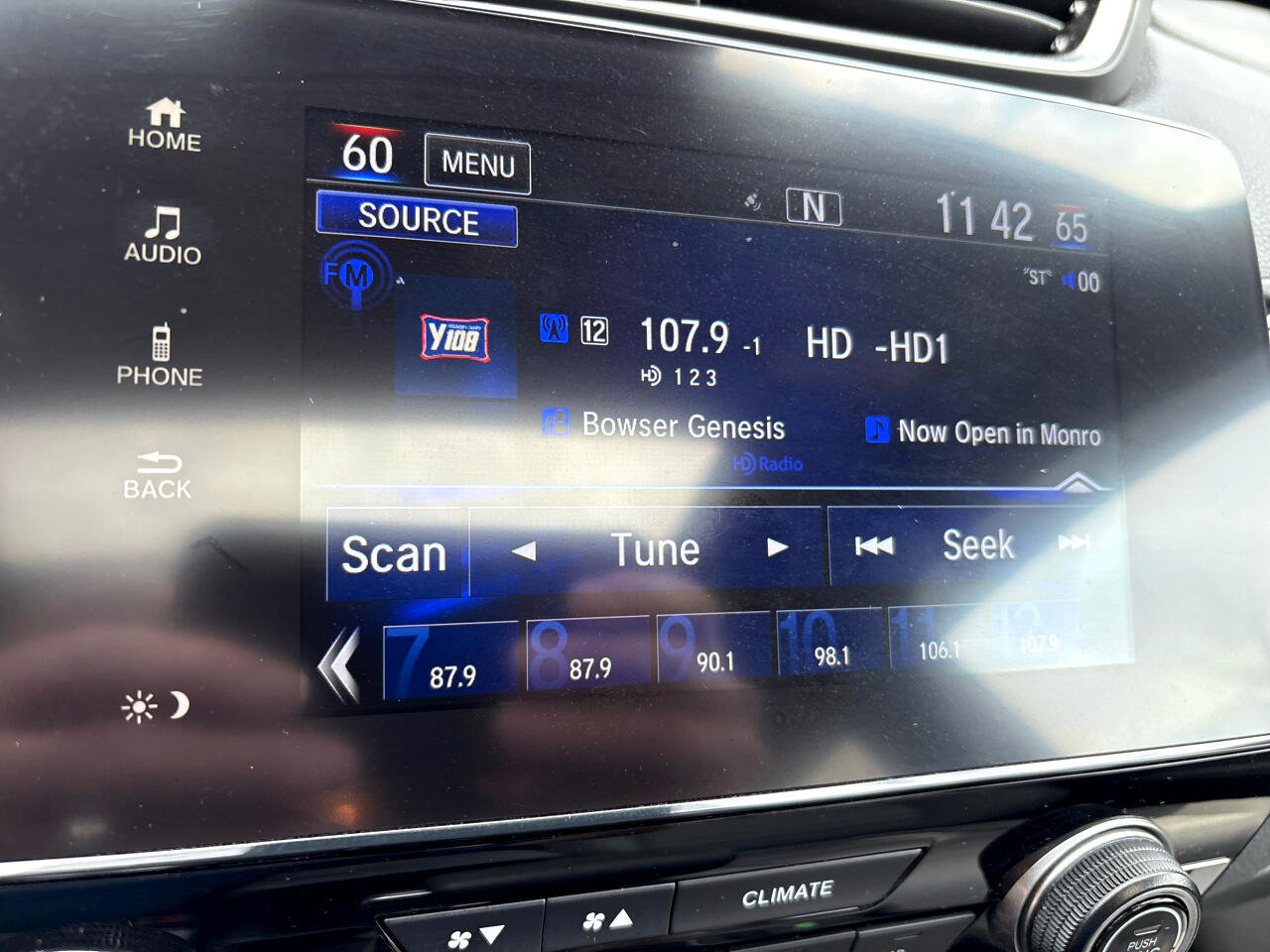 Used 2021 Honda CR-V EX image 18