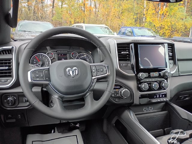 New 2027 RAM 1500 4x4 Crew Cab image 10