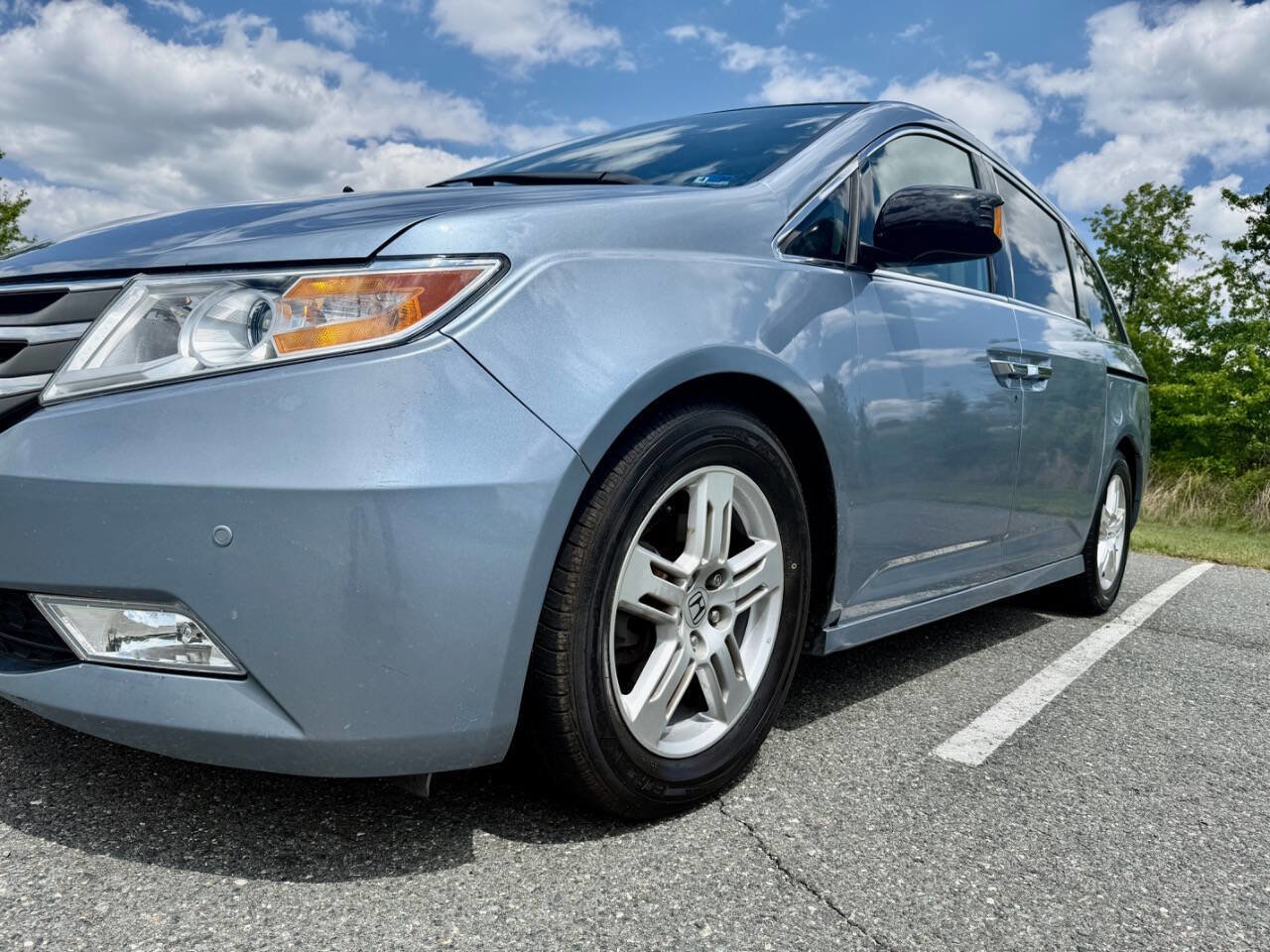 Used 2013 Honda Odyssey Touring Elite image 18