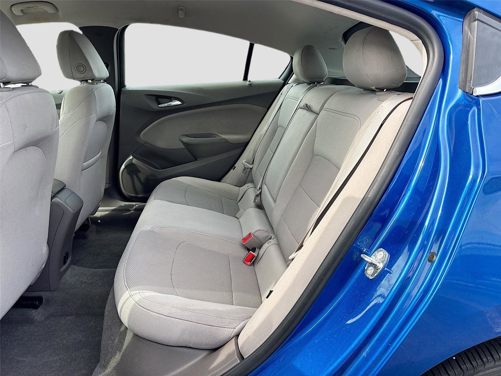 Used 2018 Chevrolet Cruze LT w/ Convenience Package image 23