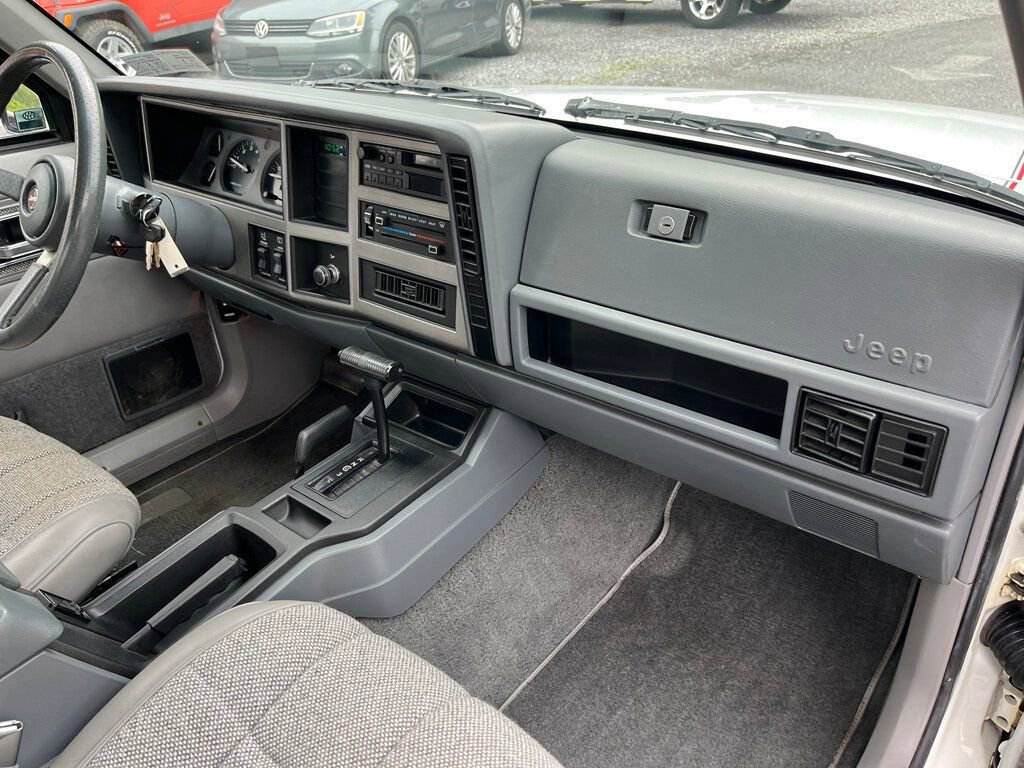 Used 1991 Jeep Cherokee Laredo AWD/4WD image 63