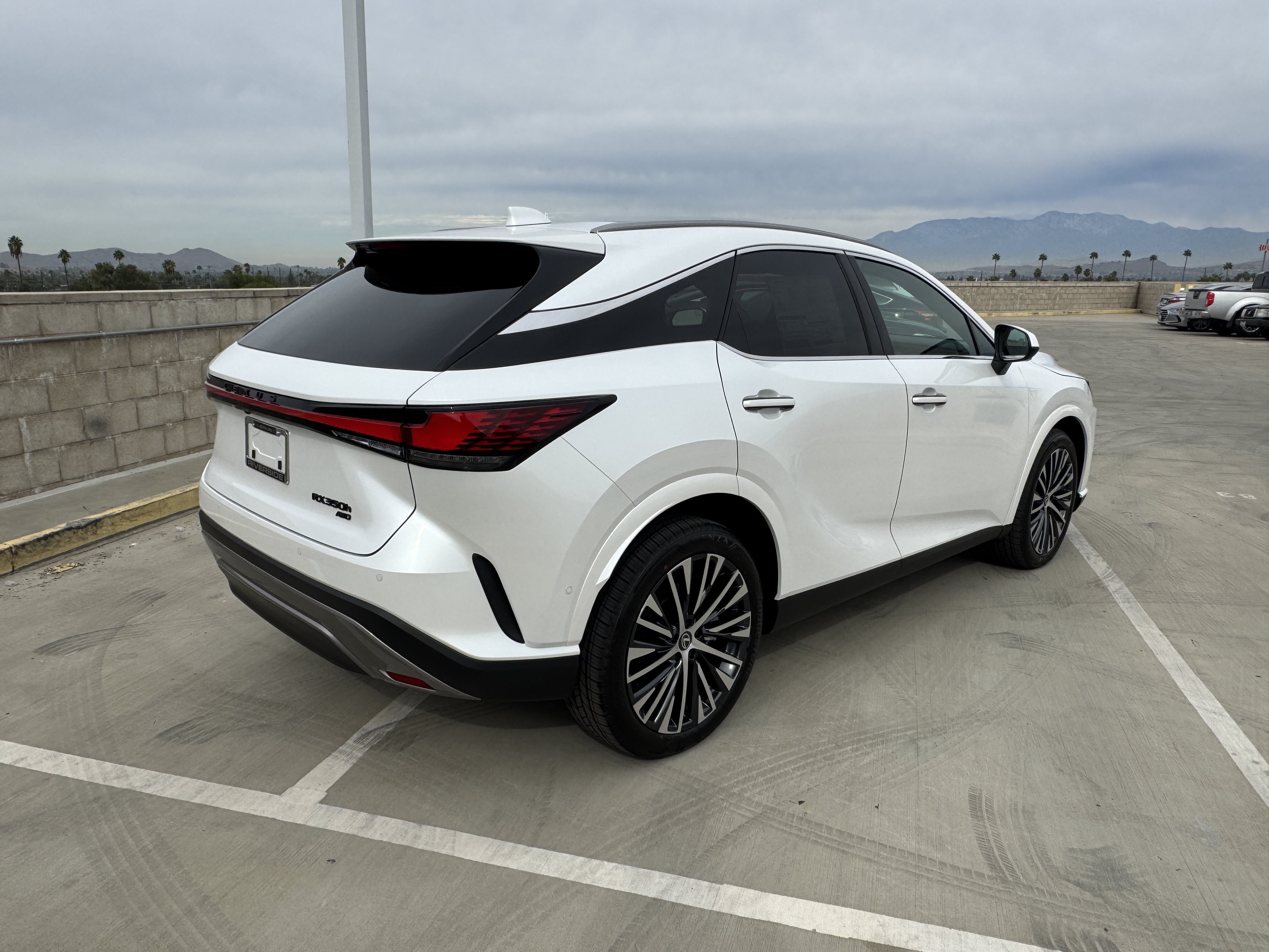 New 2026 Lexus RX 350 w/ Convenience Package AWD/4WD image 10