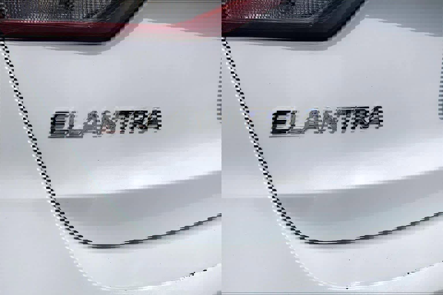 Used 2017 Hyundai Elantra Value Edition w/ Cargo Package image 10