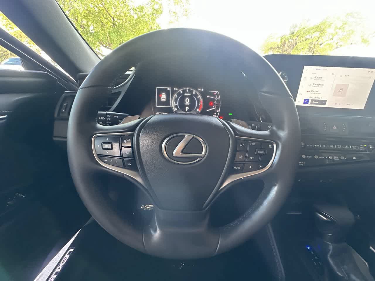 Used 2025 Lexus ES 350 w/ Premium Package FWD image 15