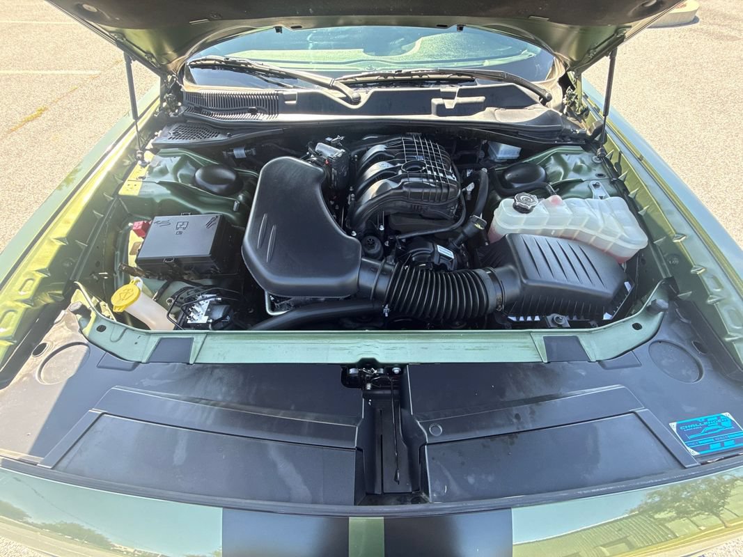 Used 2023 Dodge Challenger SXT AWD/4WD image 28