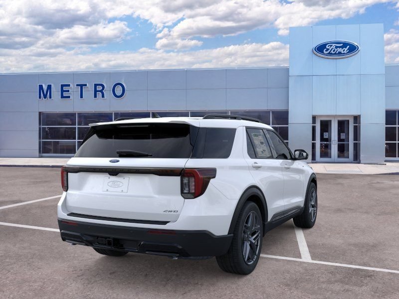 New 2026 Ford Explorer ST-Line w/ ST-Line Street Pack AWD/4WD image 8