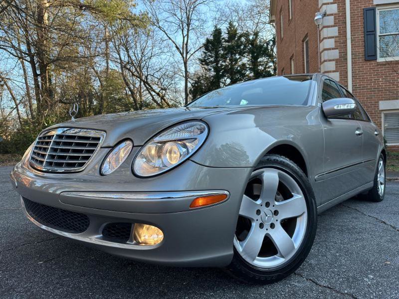 Used 2006 Mercedes-Benz E 500 Sedan image 2