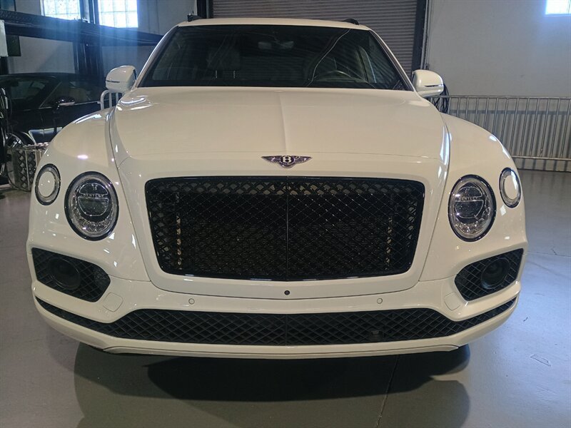 Used 2019 Bentley Bentayga AWD/4WD image 8