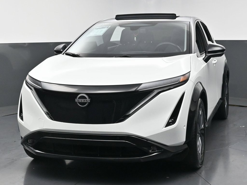Used 2023 Nissan Ariya image 7