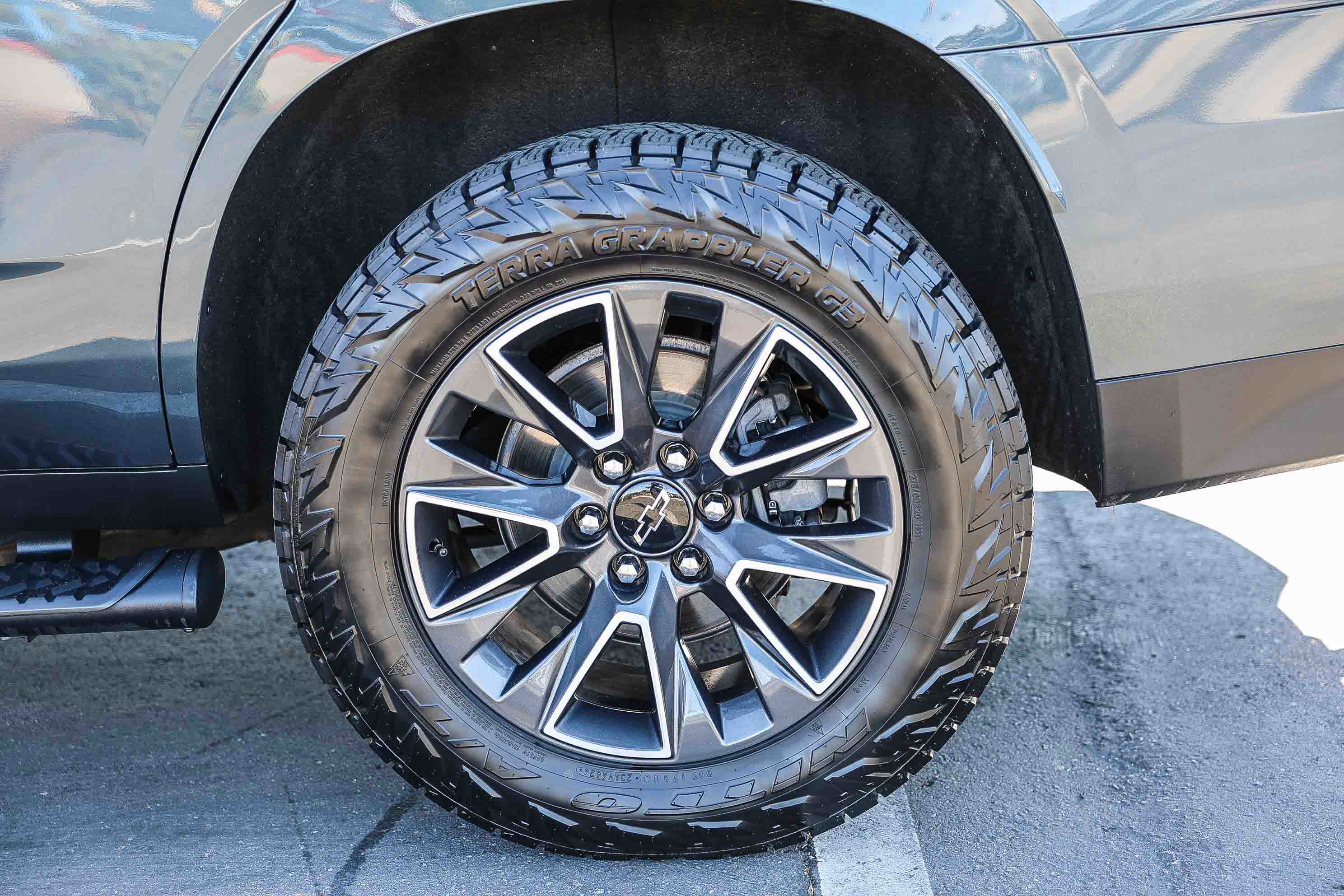 Used 2021 Chevrolet Tahoe Z71 w/ Max Trailering Package image 31