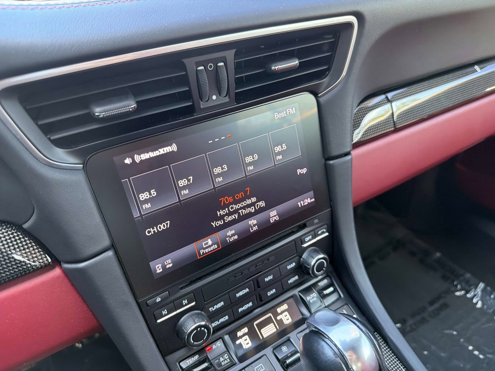 Used 2019 Porsche 911 Turbo AWD/4WD image 35
